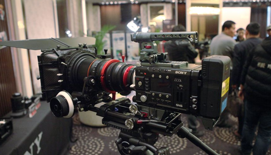 跃动人生,运动鞋宣传片带你挑战极限(图1) 跃动人生,运动鞋宣传片带你挑战极限(图1)