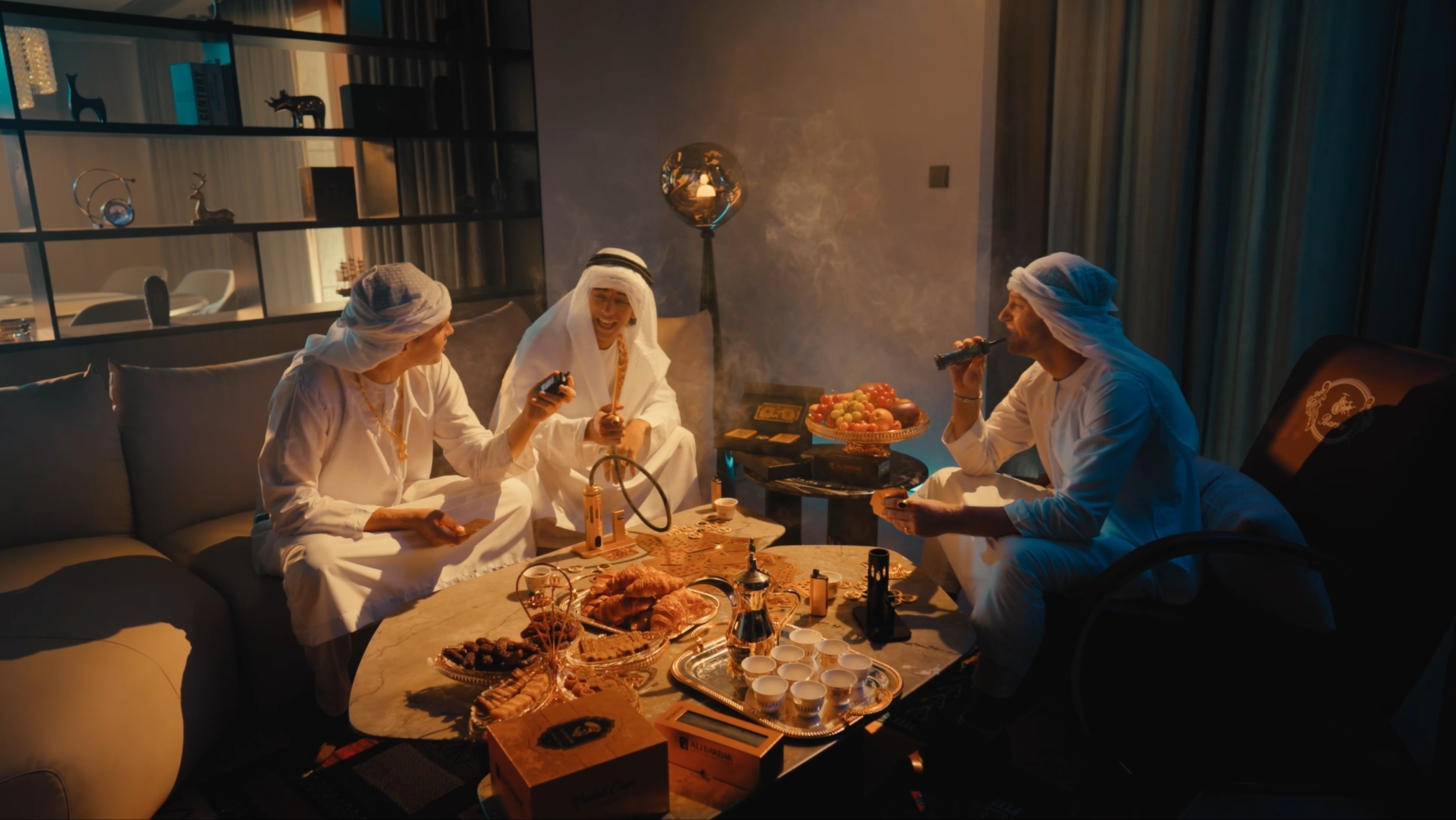 灯光与镜头下的艺术：高质量产品视频拍摄全攻略(图1)